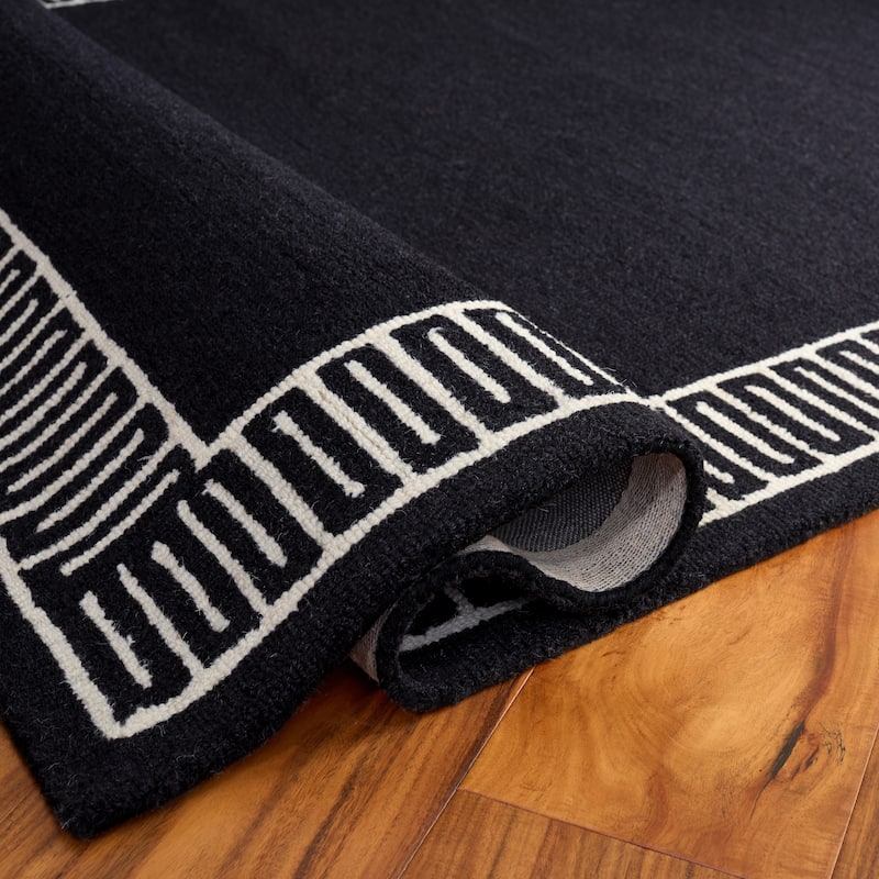 SAFAVIEH Handmade Metro Aneta Wool Rug