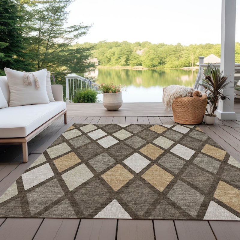 Machine Washable Indoor/ Outdoor Chantille Diamond Prism Rug - Brown - 2'6" x 3'10"