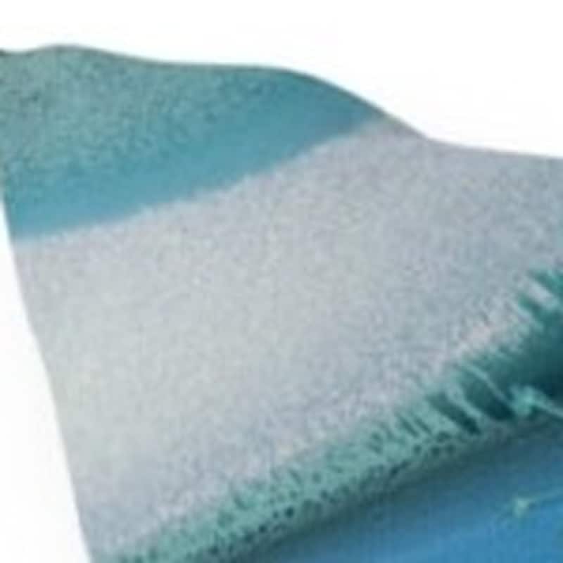 HomeRoots 26" X 26" Blue and White Bird Blown Seam Floral Indoor Outdoor Throw Pillow - 26.00' X '26.00' X '5.00