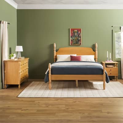 Walker Edison Queen Bed with Dresser and 2-Drawer Nightstand Bedroom Set