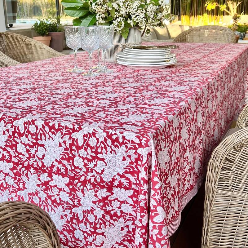 Square tablecloth - Red and white Carmen