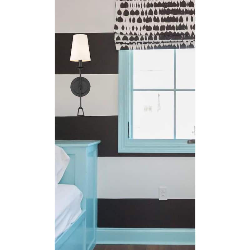 Matte Black Modern Traditional 1-light Wall Sconce