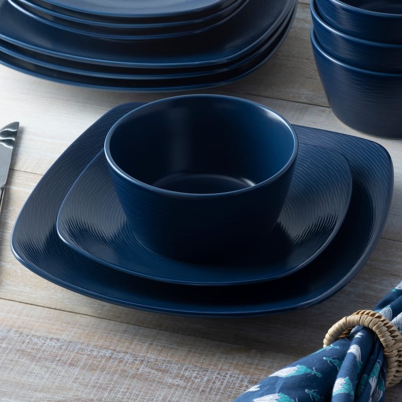 Noritake Colorscapes Swirl 16-Piece Square Dinnerware Set, Service For 4