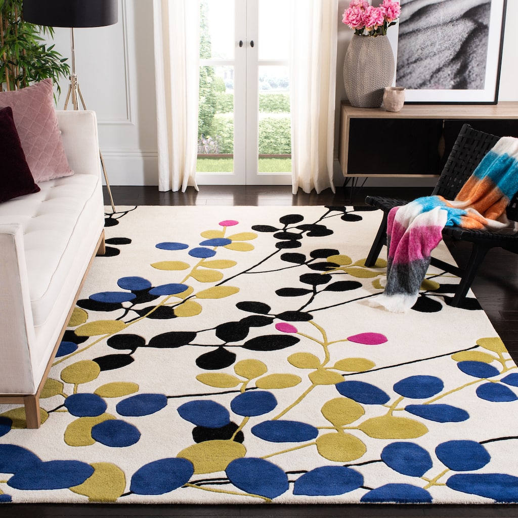 SAFAVIEH Handmade Micaela Tranquility Ivory New Zealand Wool Rug