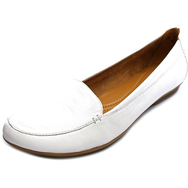 naturalizer white flats