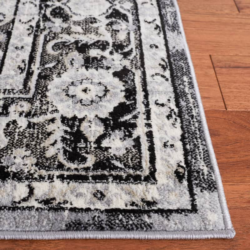 SAFAVIEH, Brentwood Myong Traditional Rug - 5'3" x 7'6"