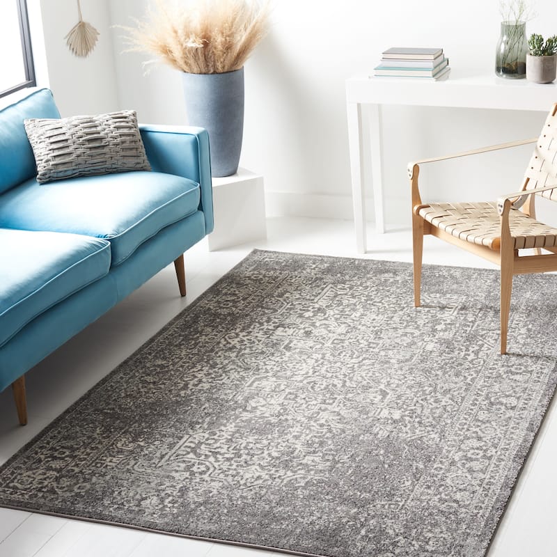 SAFAVIEH Evoke Quinn Vintage Distressed Rug - 5'1" x 7'6" - Grey/Ivory