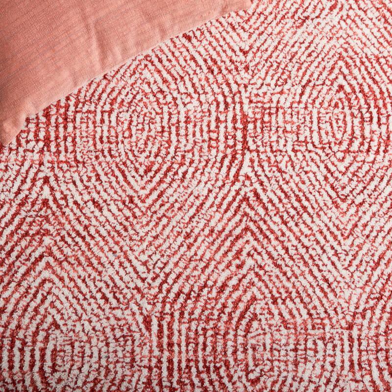 SAFAVIEH Handmade Abstract Leonide Modern Wool Rug