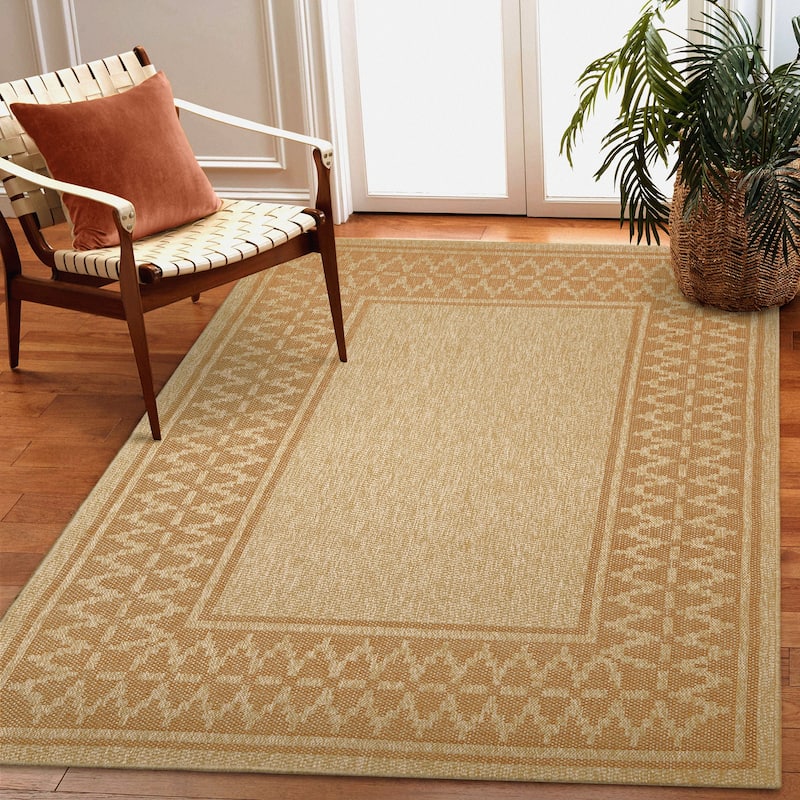 Liora Manne Sahara Diamond Border Indoor/Outdoor Rug
