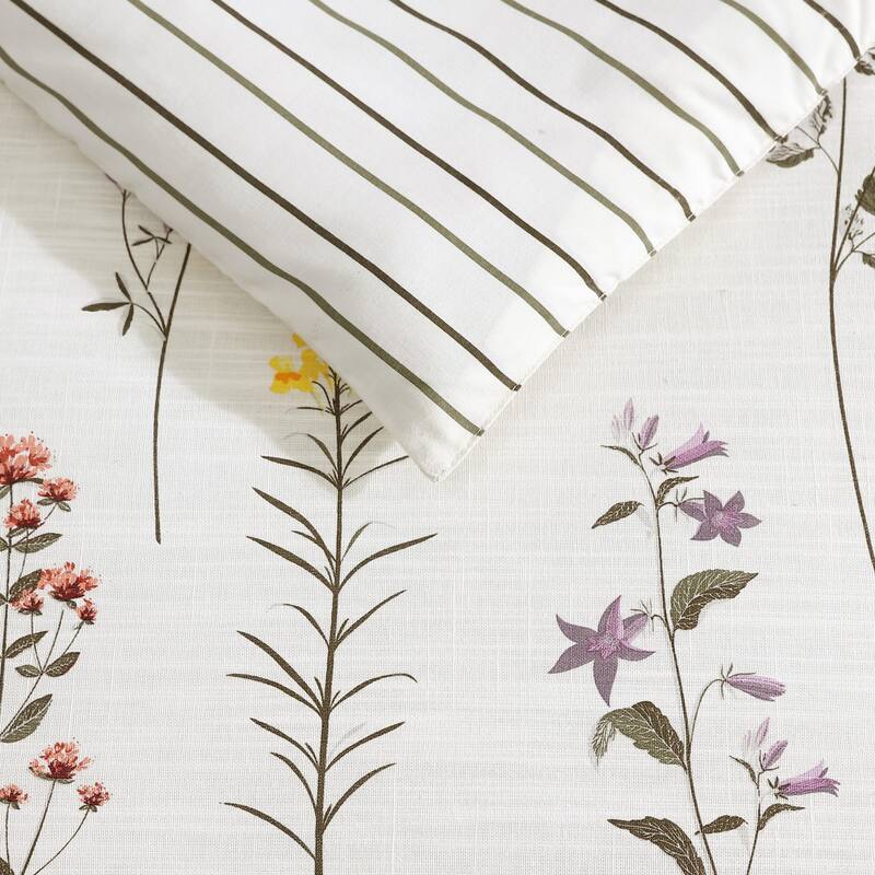 Eddie Bauer Wildflower Cotton Reversible Beige Comforter Set