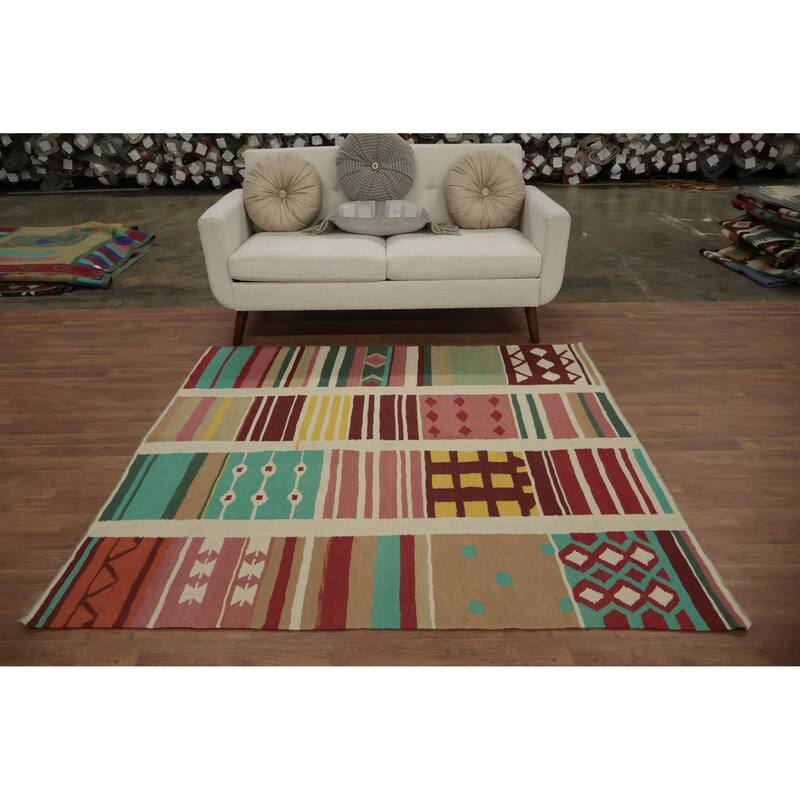Hand Woven Oriental 100% Wool Carpet Southwestern Modern Multi-Colored Kilim Area Rug - 5' 10'' X 5' 10''