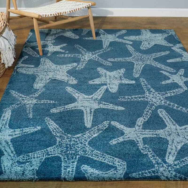 Leyton Nautical Solid Starfish Coastal Area Rug - 5'3" x 7' - Blue