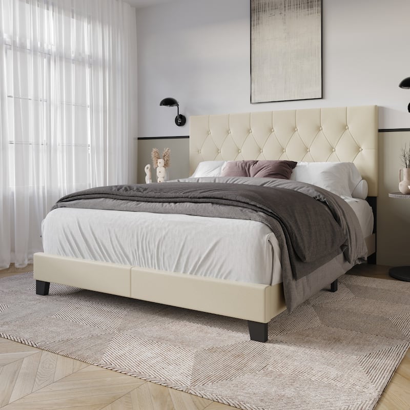 Clayfell Craseli Upholstered Bed