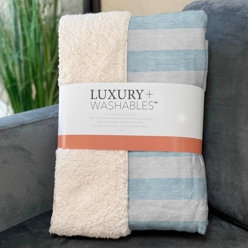 Premium Machine Washable Modern Stripes Sherpa Throw Blanket