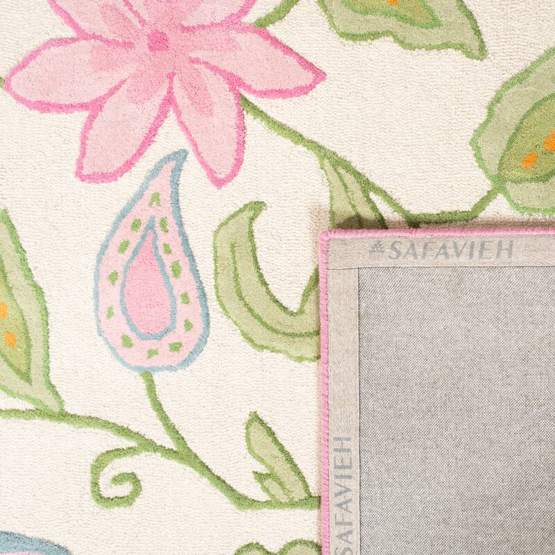 SAFAVIEH Handmade Kids Ingalill Wool Rug