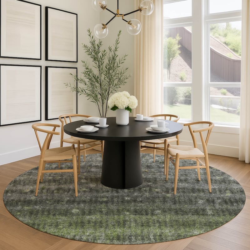 Machine Washable Indoor/ Outdoor Abstract Ombre Chantille Rug