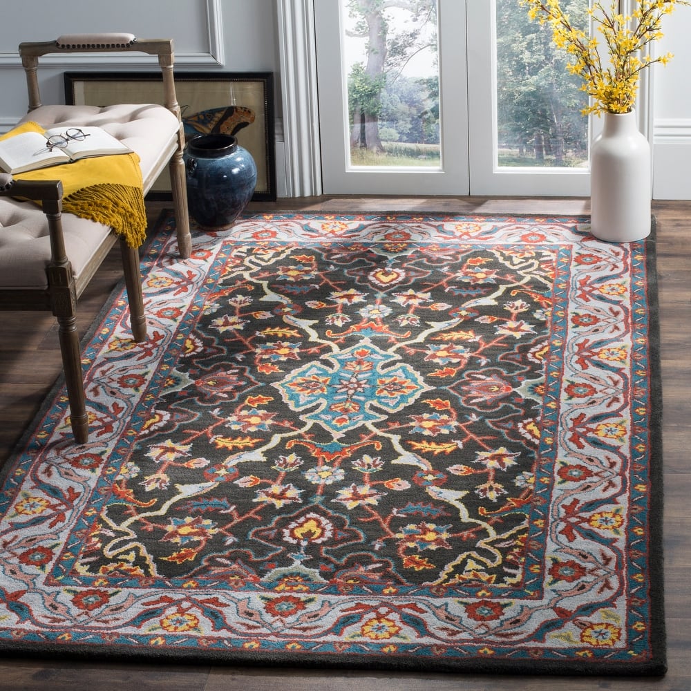 SAFAVIEH Handmade Heritage Blocks Traditional Oriental Wool Rug