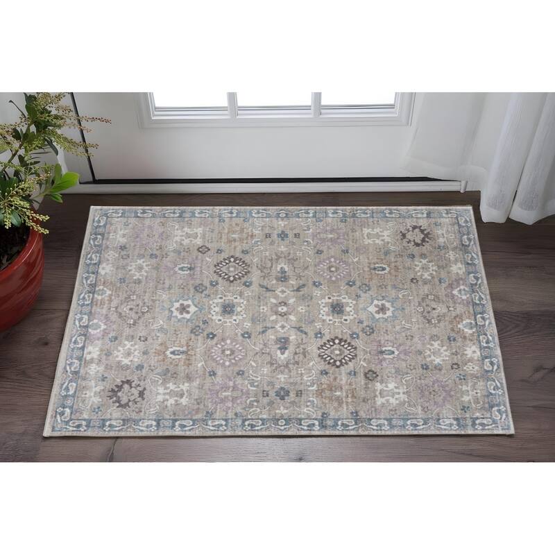 HomeRoots Floral Bohemian Rectangle Area Rug - 34.00 in. x 21.00 in.  x 0.39 in.