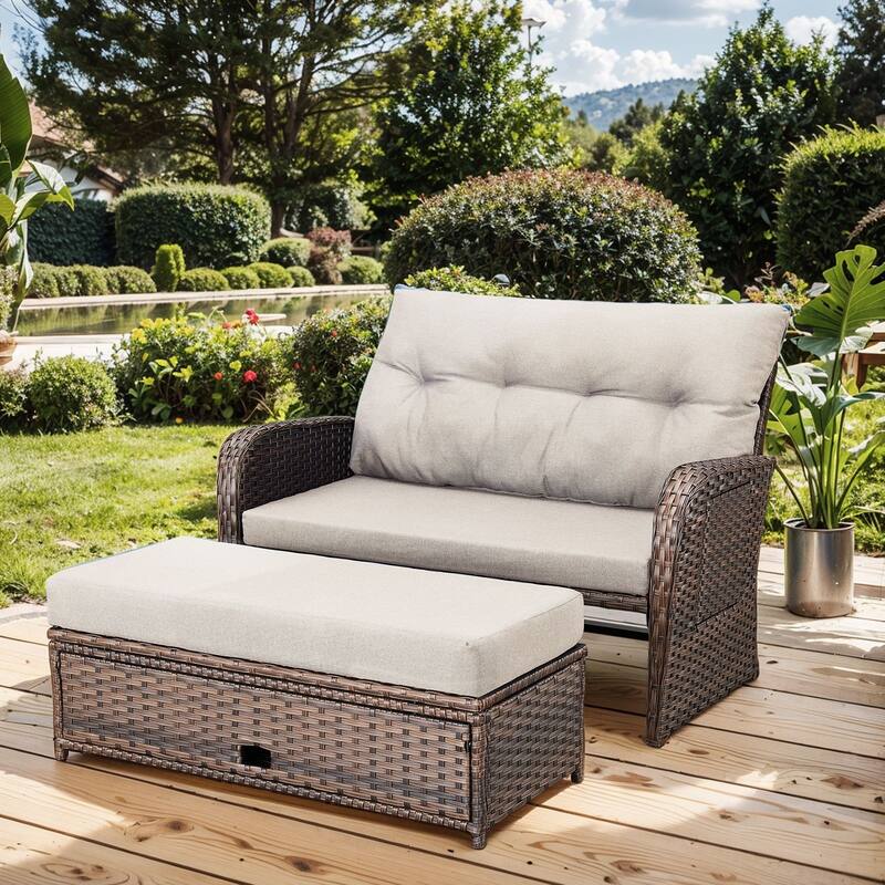 Outdoor Patio Lounge Chair with Ottomans - Brown - Beige