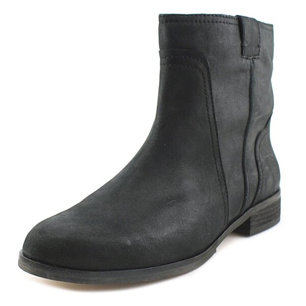 vince camuto black leather ankle boots