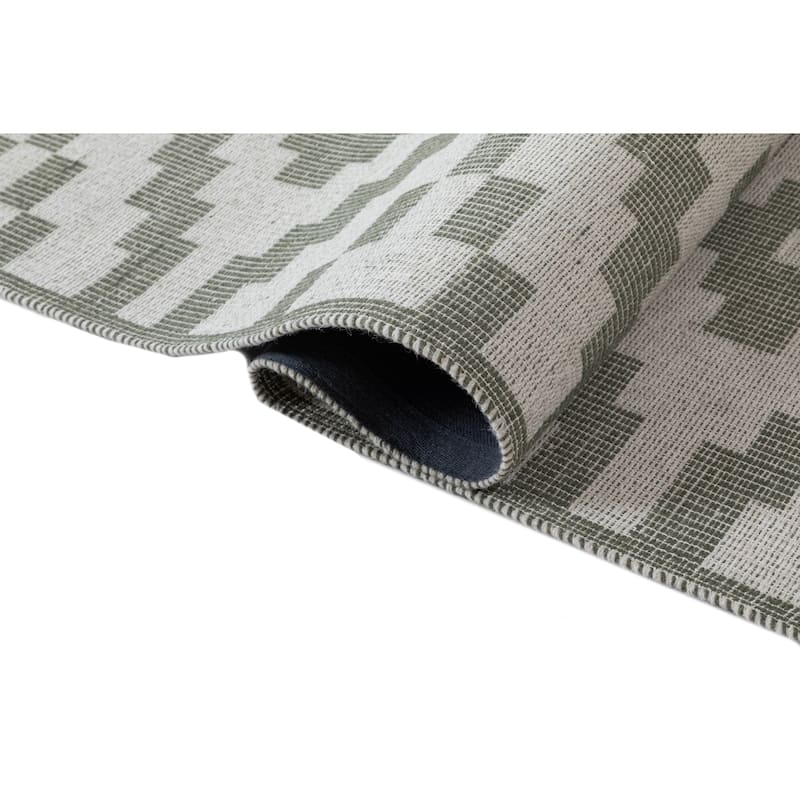 Terra by Obeetee Aurora Stepwell Rug
