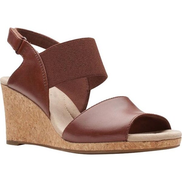clarks tan wedge sandals