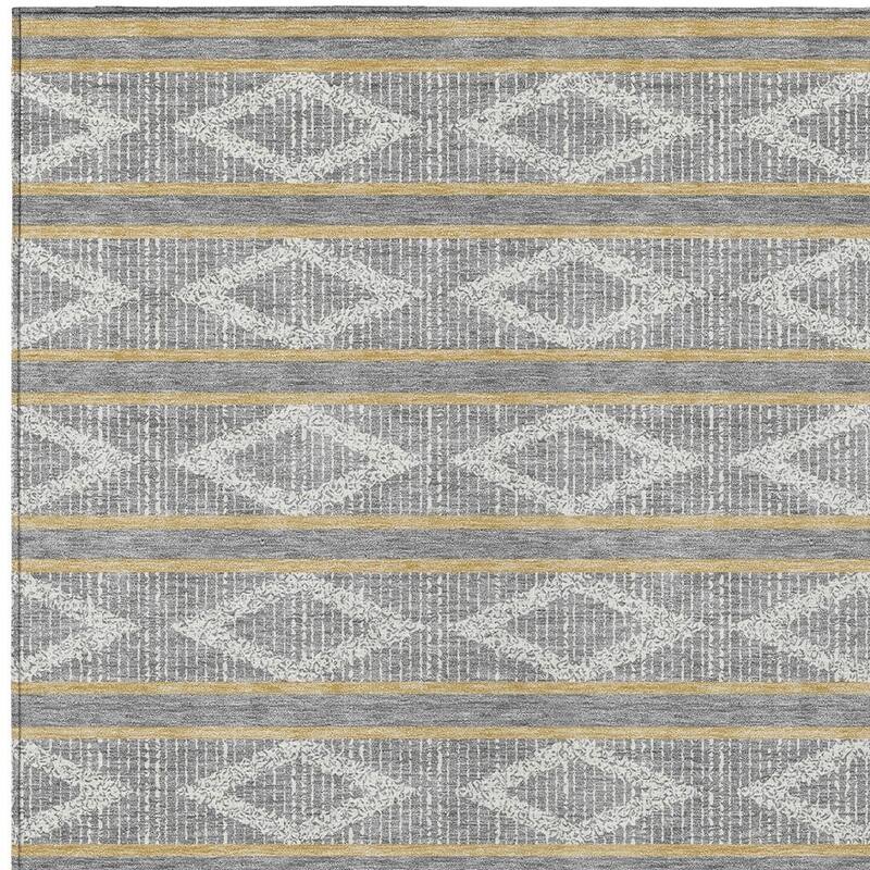 HomeRoots Geometric Transitional Rectangle Outdoor Rug