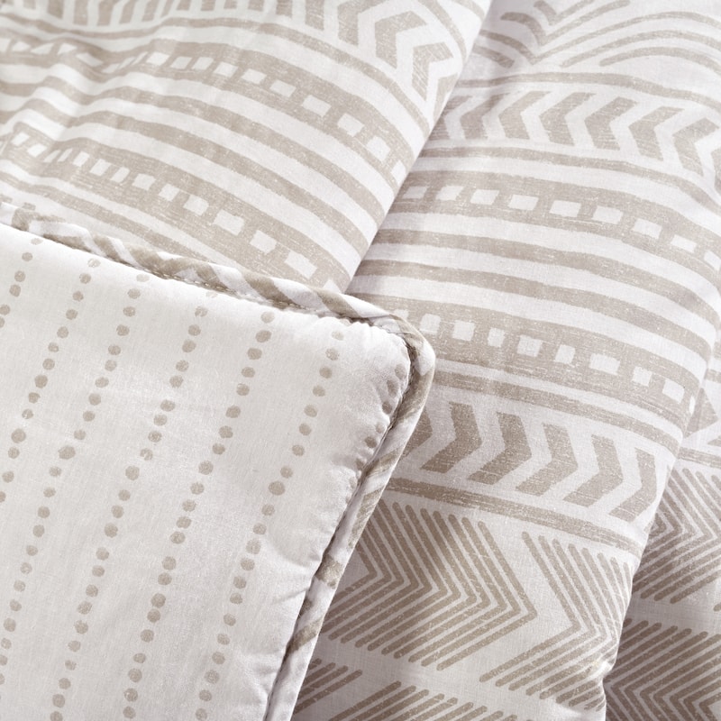 Lush Decor Hygge Geo Throw