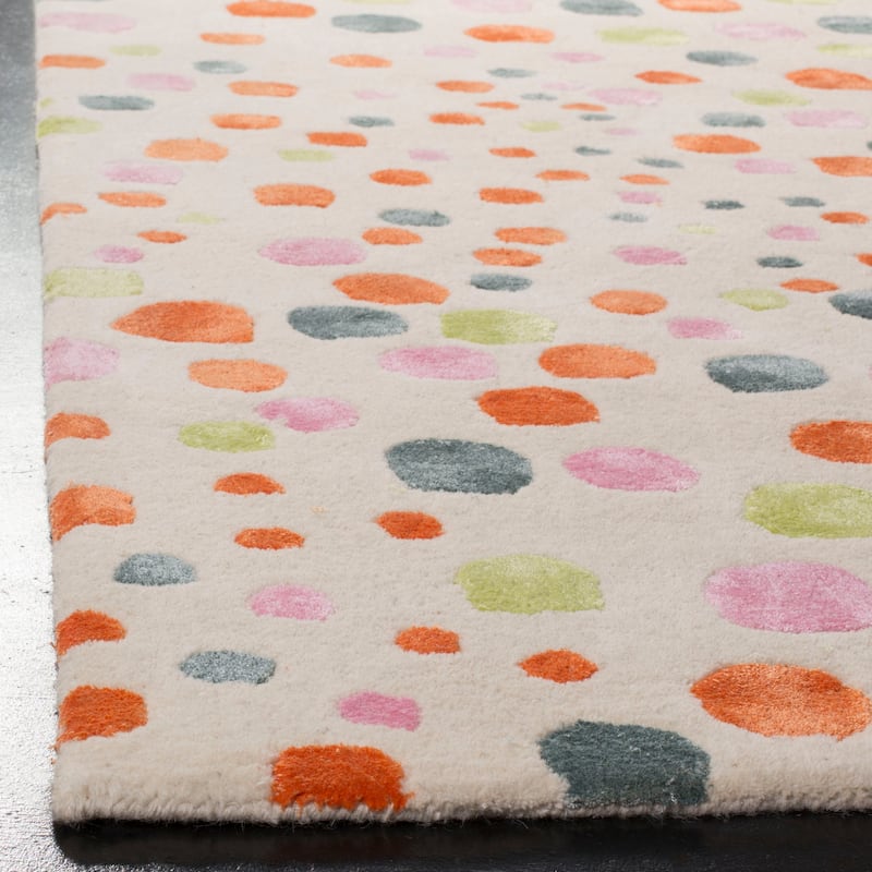 SAFAVIEH Handmade Soho Kati Polka Dots N.Z. Wool Rug