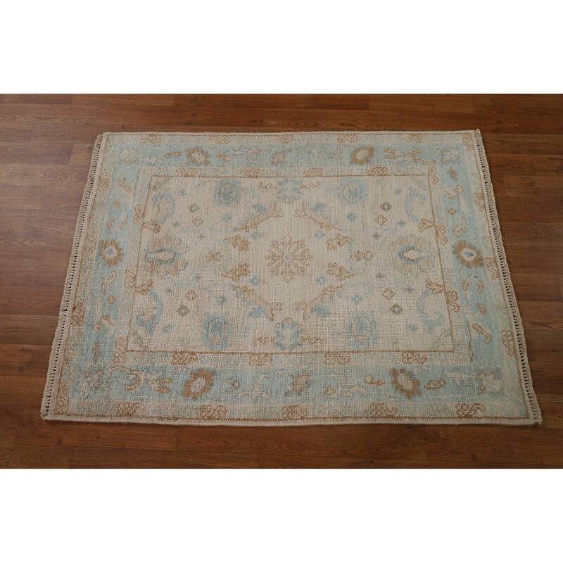 Hand Knotted Oriental 100% Wool Carpet Transitional Geometric Beige & Ivories Oushak Area Rug - 3' 11'' X 2' 11''