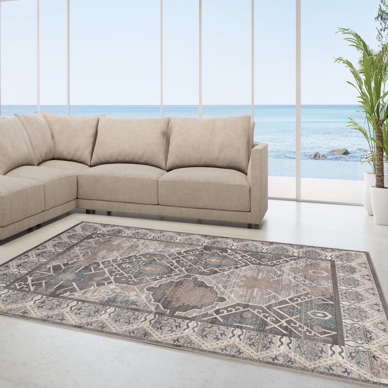 Vintage Collection Belouch Area Rug