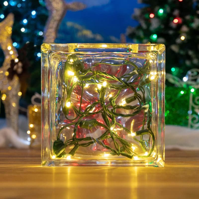 20 Light LED Christmas Mini Light, Non-Connectable, Green Wire, 8.5’