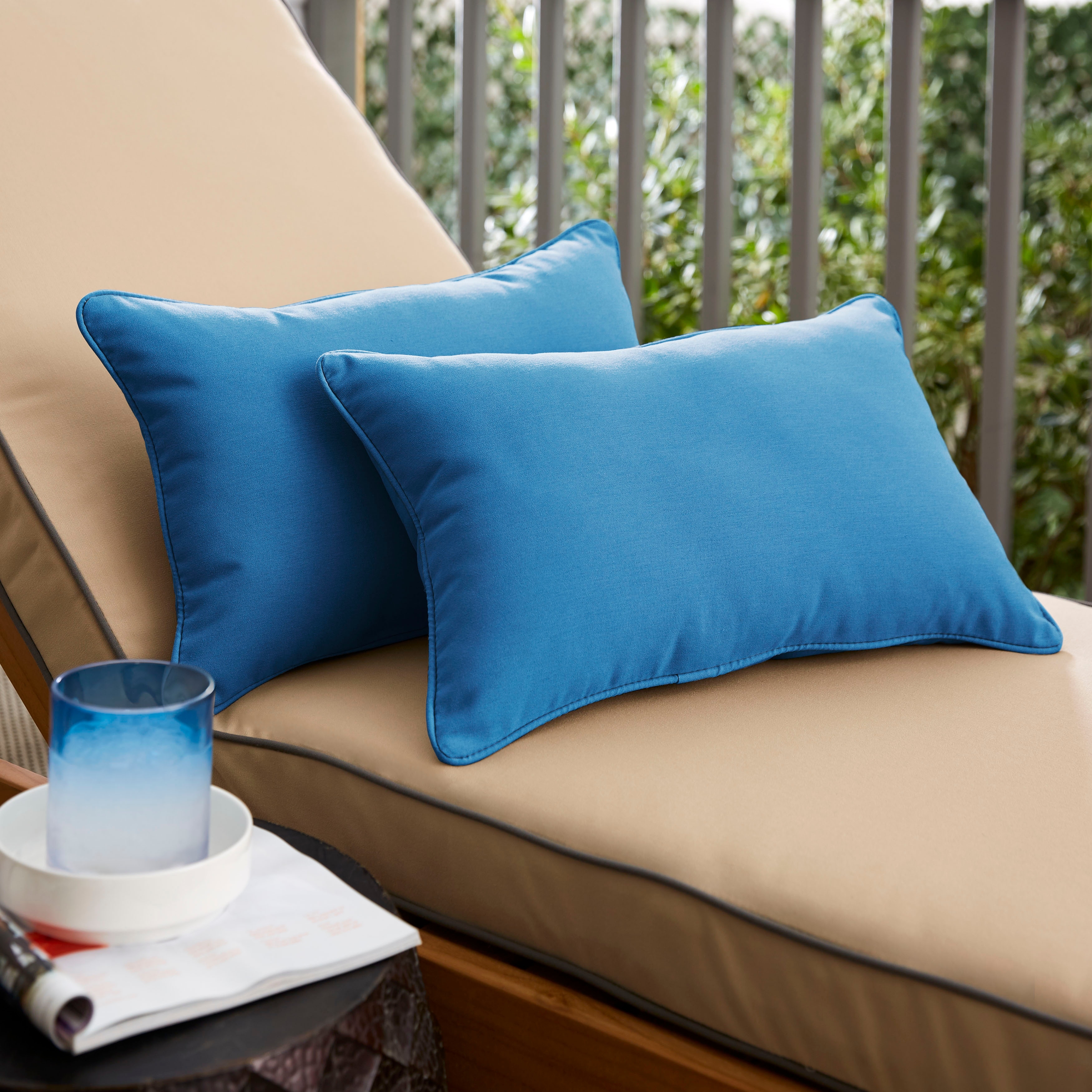 Light blue on sale outdoor pillows