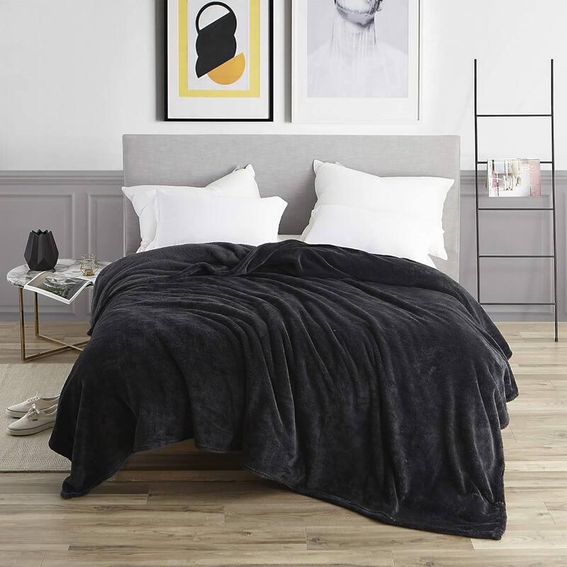 Me Sooo Comfy - Coma Inducer® Oversized Bedding Blanket.