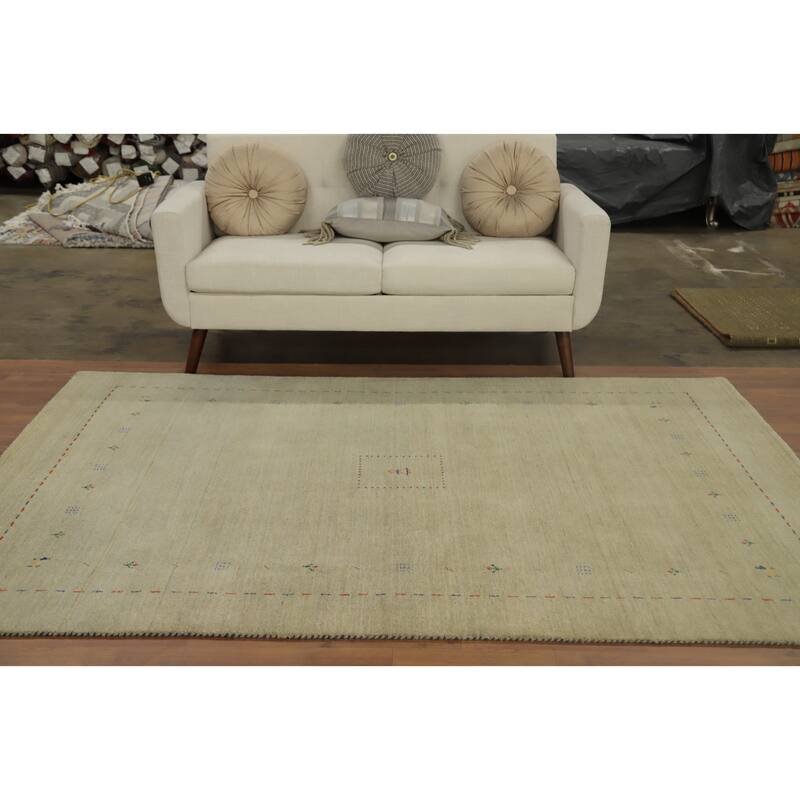 Hand Knotted Oriental 100% Wool Carpet Tribal Animal Pictorial Beige & Ivories Gabbeh Area Rug - 8' 0'' X 5' 7''