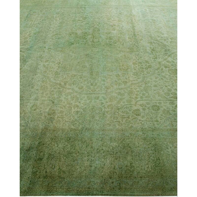 Fine Vibrance, One-of-a-Kind Hand-Knotted Area Rug - Green, 7' 10" x 10' 2" - 7' 10" x 10' 2"