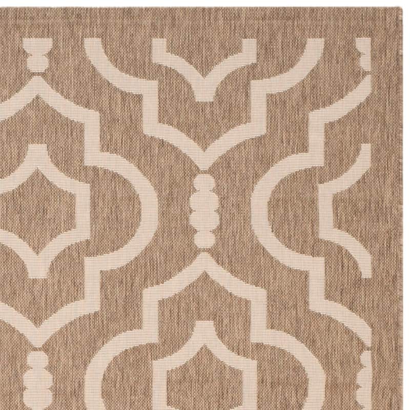 SAFAVIEH Courtyard Rheta Indoor/ Outdoor Waterproof Patio Backyard Rug