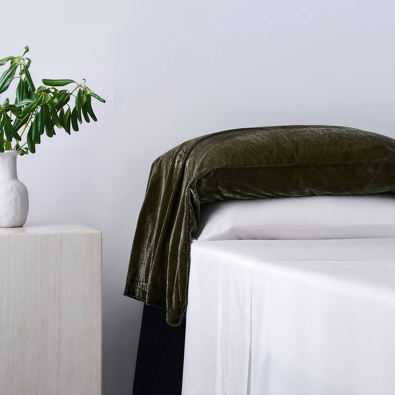 HiEnd Accents Stella Faux Silk Velvet Romantic Western Waterfall 2 Piece Pillowcase Set - Fern Green