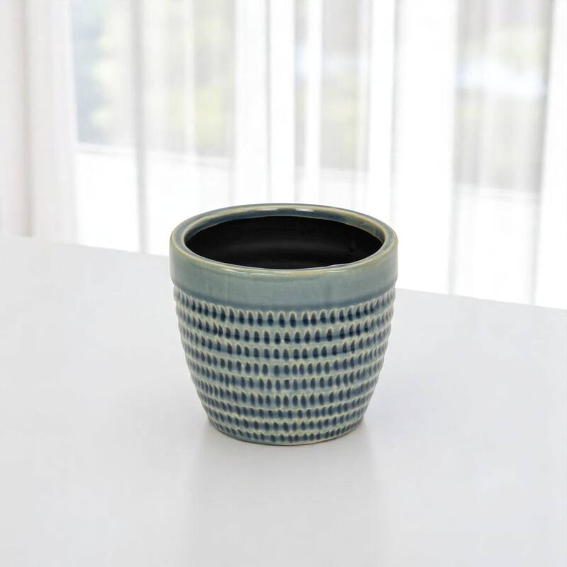 HomeRoots Blue Ceramic 22 Ounce Dotted Round Distressed Pot Planter - 5.25 in. x 4.25 in. x 5.25 in. - Blue - 5.25 in. x 4.25 in.  x 5.25 in.