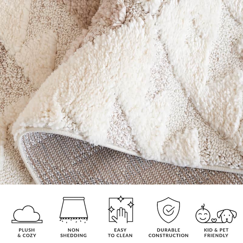 SAFAVIEH Moroccan Tassel Shag Delores 2-inch Thick Rug