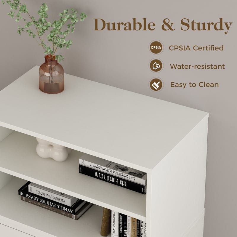 Dressers & Chests of Drawers/Nightstands