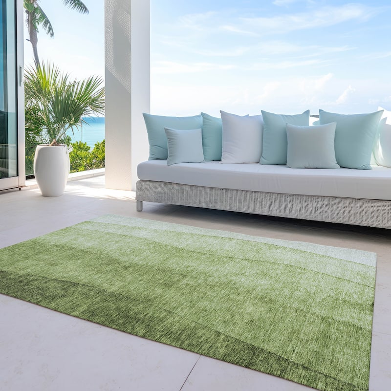 Machine Washable Indoor/ Outdoor Chantille Contemporary Ombre Rug