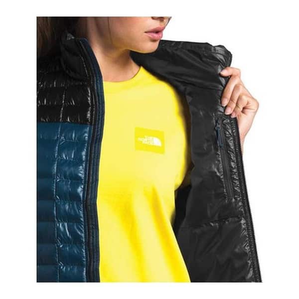 The North Face Women S Thermoball Eco Vest Blue Wing Teal Tnf Black Overstock The North Face Women S Thermoball Eco Vest Blue Wing Teal Tnf Black Overstock