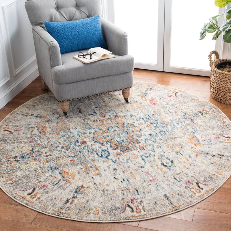 SAFAVIEH Madison Regelinde Oriental Distressed Rug - 6'7" x 6'7" Round - Grey/Gold