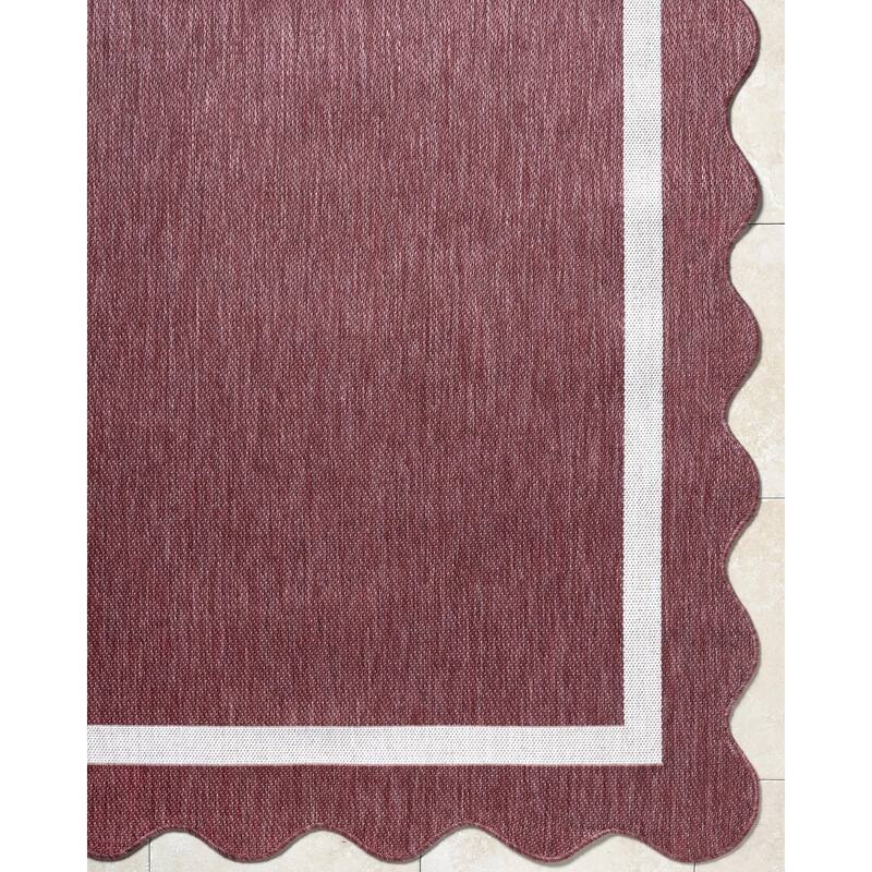 Livabliss Miami Beach Traditional Indoor / Outdoor Area Rug
