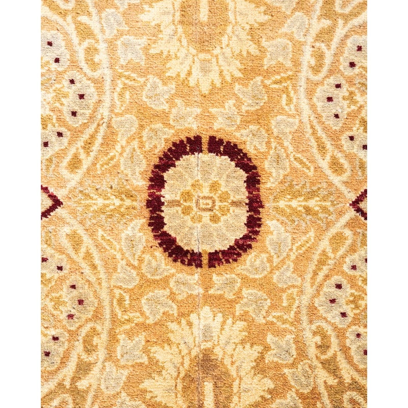Overton Handknotted Wool Traditional Oriental Beige Area Rug - 6' x 9'