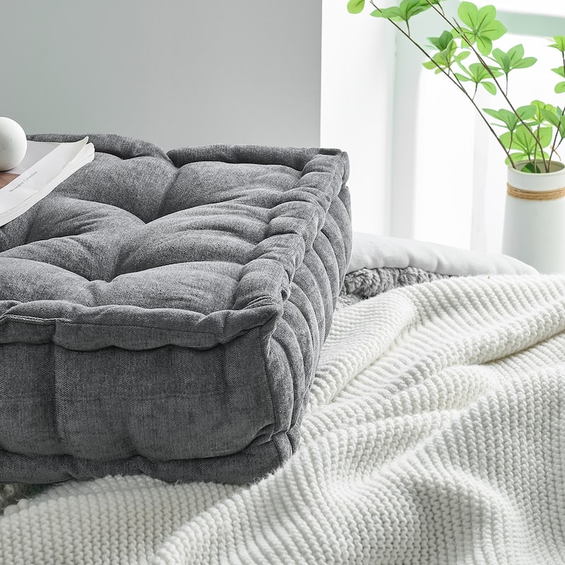 Rainha® - Classic Tufted Cushion