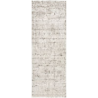 Livabliss Cascade Transitional Checkered Area Rug