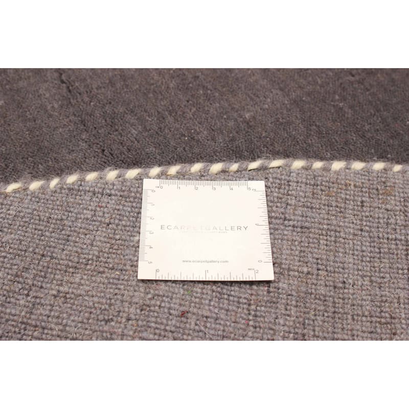 Kashkuli Gabbeh Grey Rug 4'8" x 4'8" - 4'8 x 4'8