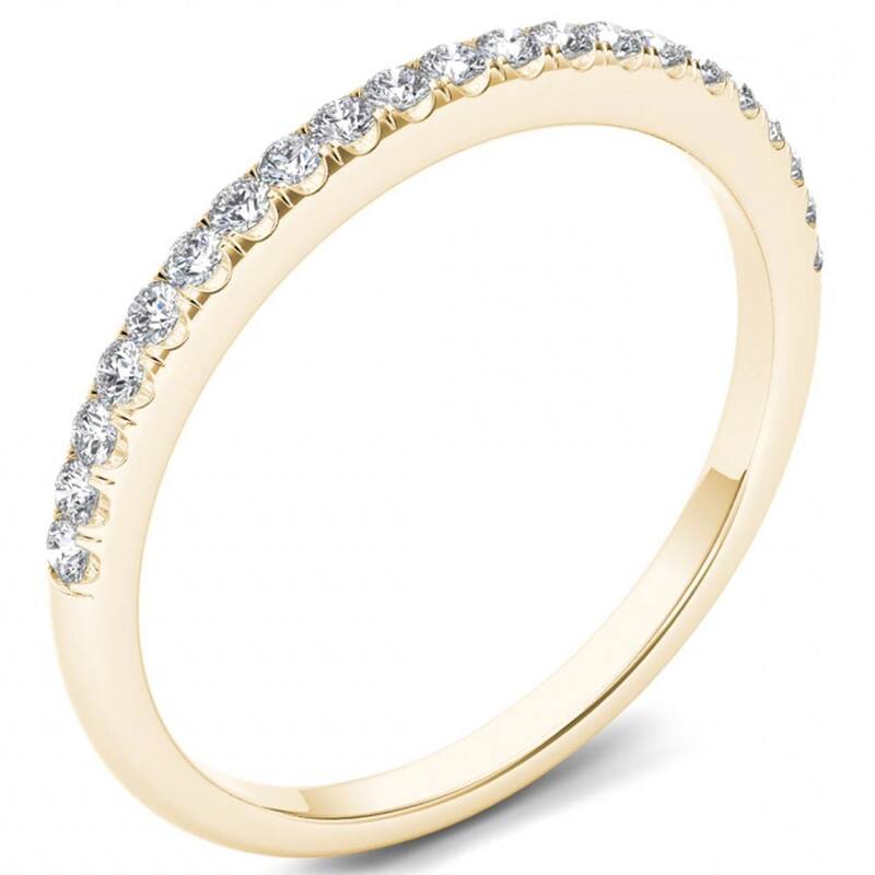 1/6ct TDW Diamond Wedding Band in 10K Yellow Gold for Women
